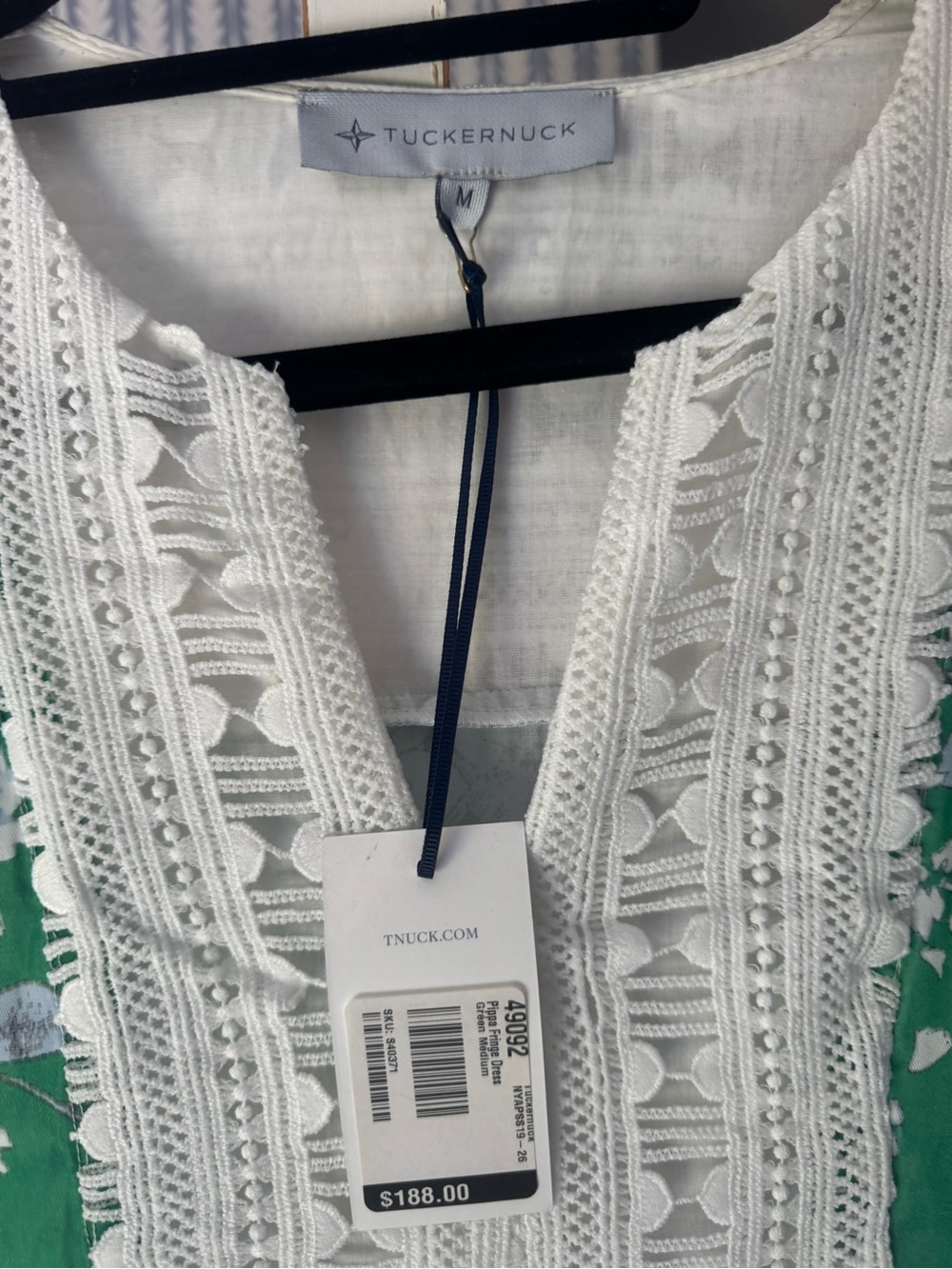 NWT Tuckernuck Green Floral Mini Dress with White Lace Trim NWT - Picture 2 of 4